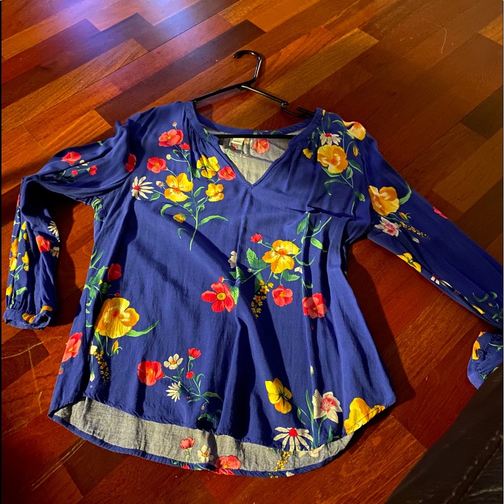 Old Navy blouse
